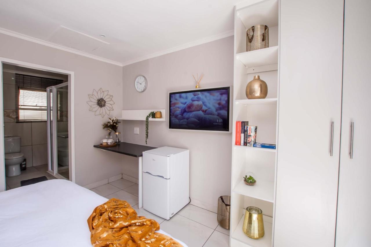 Prestigious Apartments Sandton Exterior foto