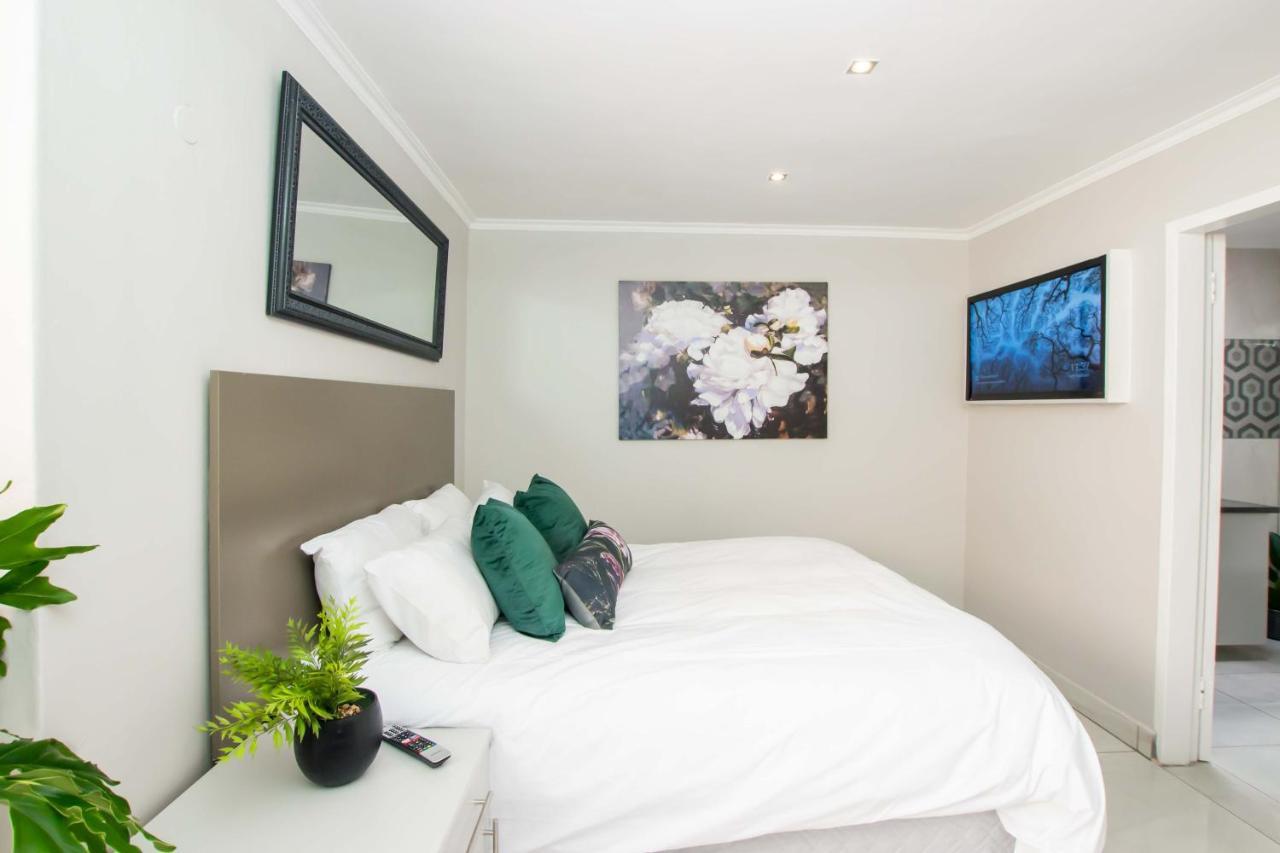 Prestigious Apartments Sandton Exterior foto